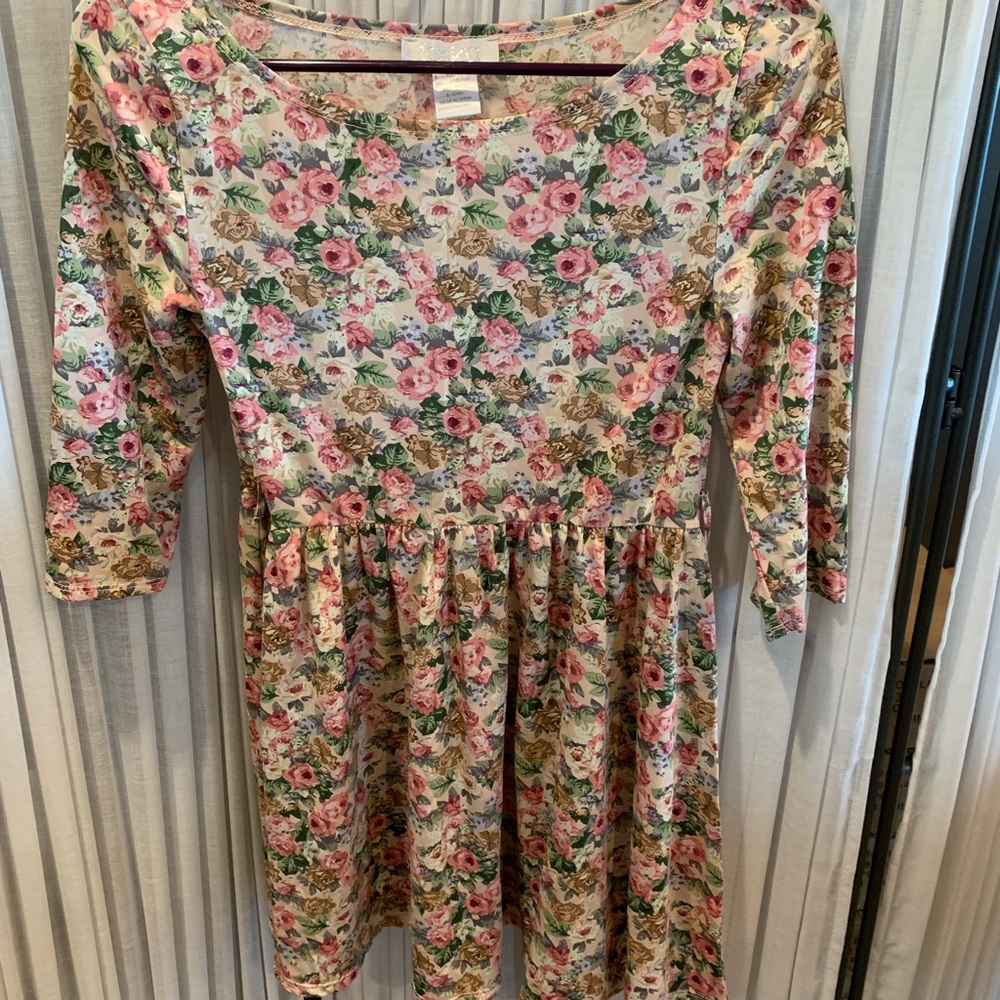 Floral pink dress